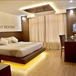 Clyford Hotel