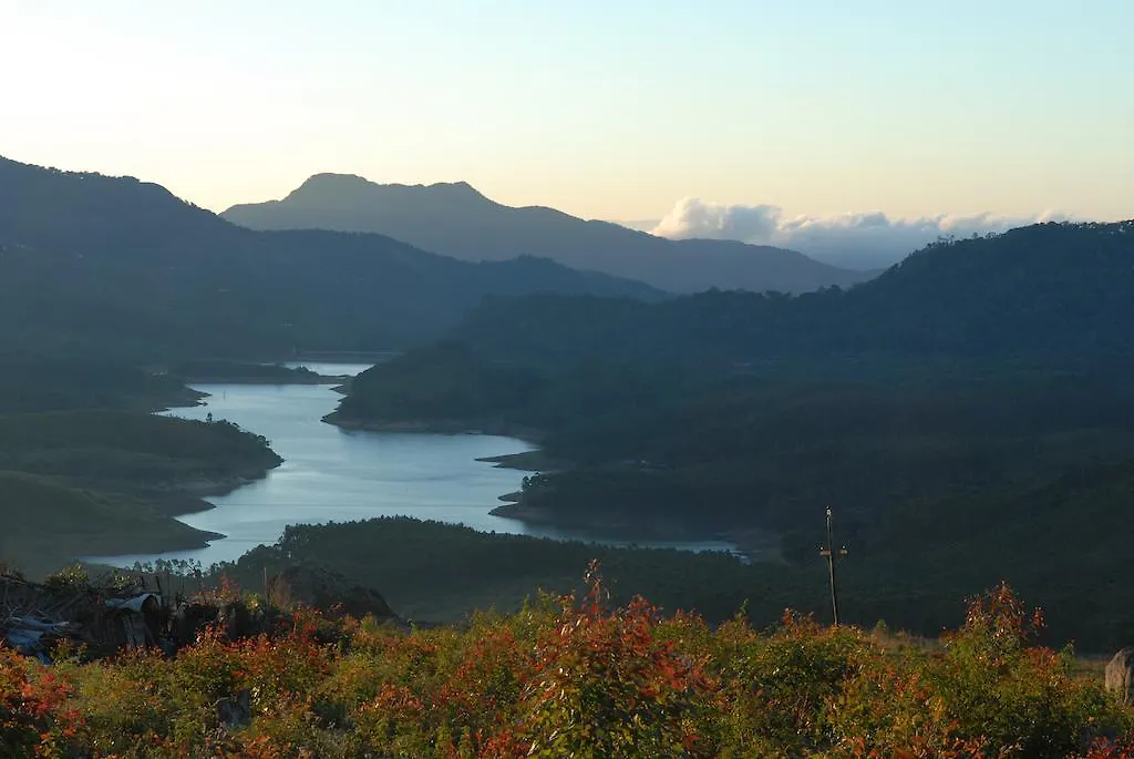 Holiday Heaven Munnar Chinnakanal