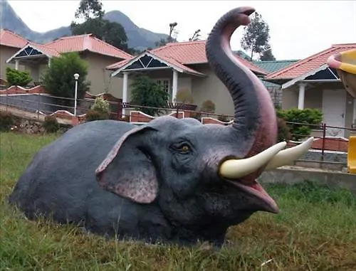 *** Resort Holiday Heaven Munnar Chinnakanal Indien