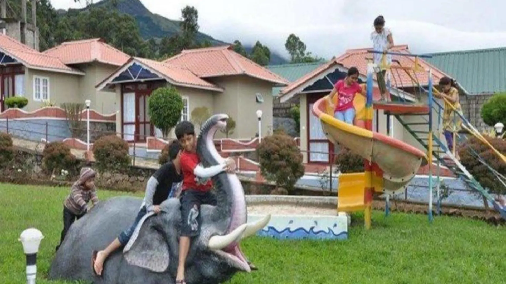 Holiday Heaven Munnar Chinnakanal